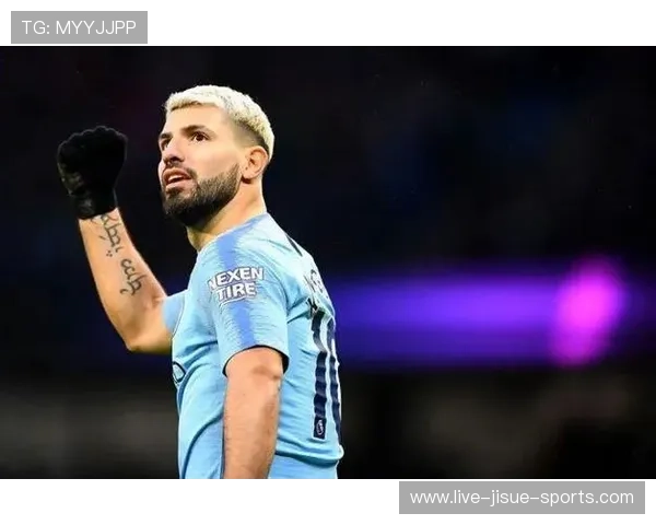 8月4日出生的足球天才们：从传奇到新星的成长轨迹与成就分析